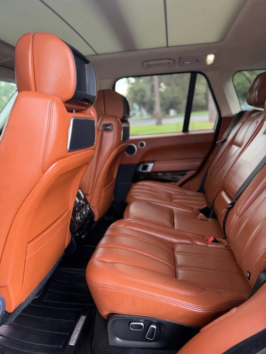 2015 Land Rover Range Rover L405 - Image 8 of 11