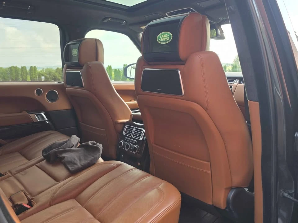 2015 Land Rover Range Rover L405 - Image 12 of 16