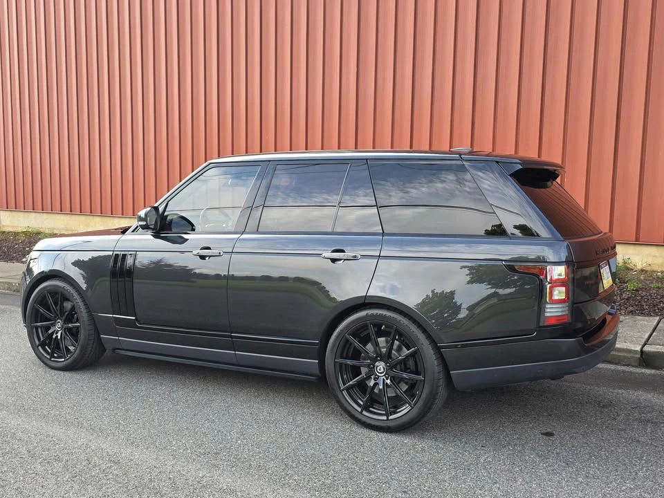 2015 Land Rover Range Rover L405 - Image 3 of 16