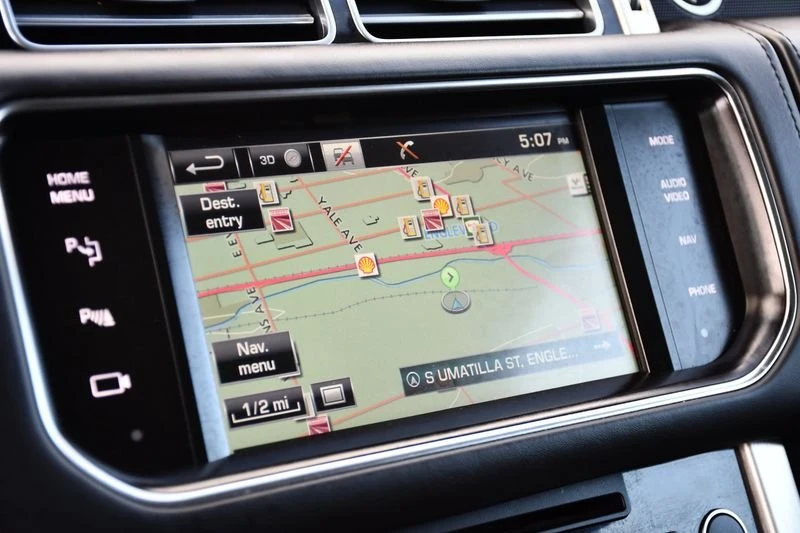 2015 Land Rover Range Rover L405 - Image 17 of 20