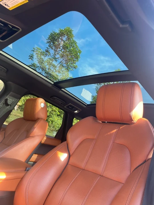2015 Land Rover Range Rover L405 - Image 8 of 12