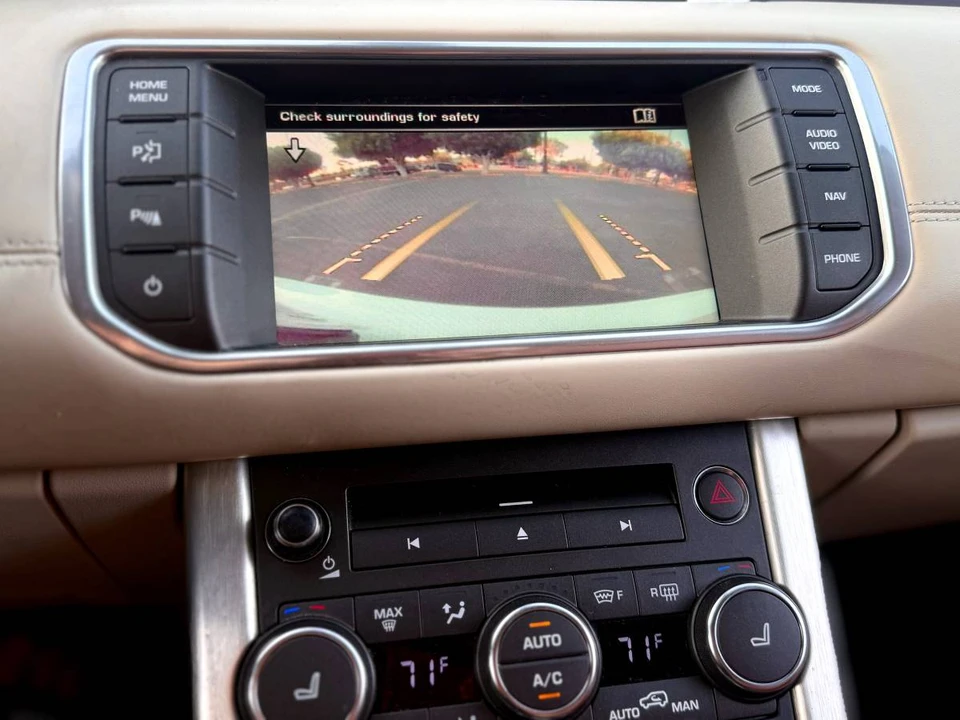 2015 Land Rover Range Rover Evoque 1st Gen - Image 18 of 20