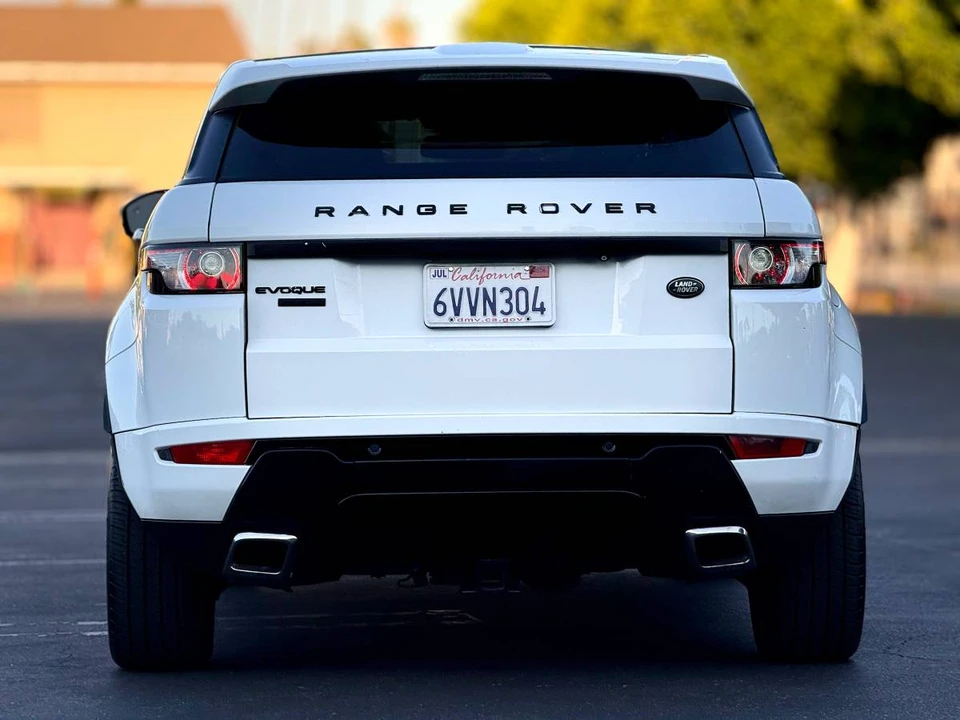 2015 Land Rover Range Rover Evoque 1st Gen - Image 4 of 20