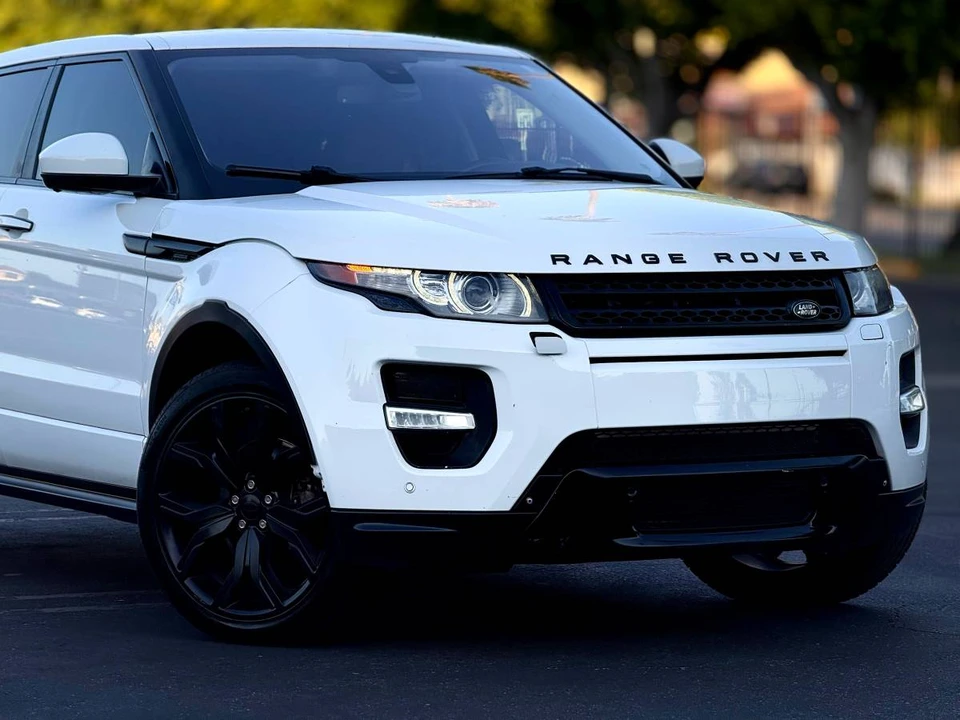 2015 Land Rover Range Rover Evoque 1st Gen - Image 2 of 20