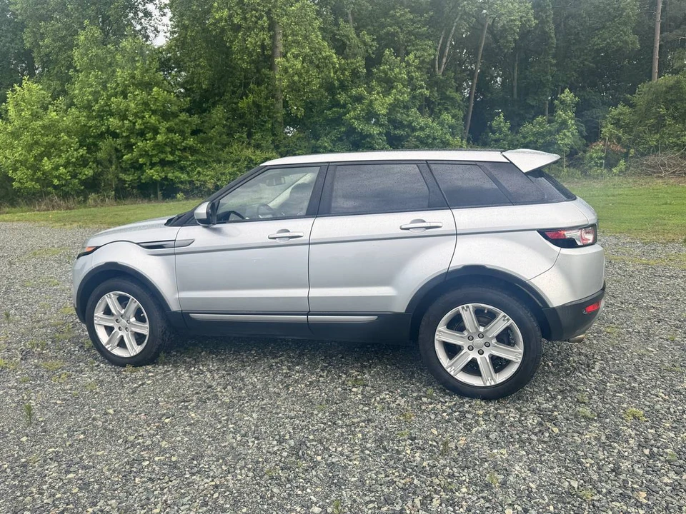 2015 Land Rover Range Rover Evoque 1st Gen - Image 7 of 11