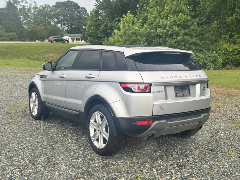 2015 Land Rover Range Rover Evoque 1st Gen - Image 6 of 11