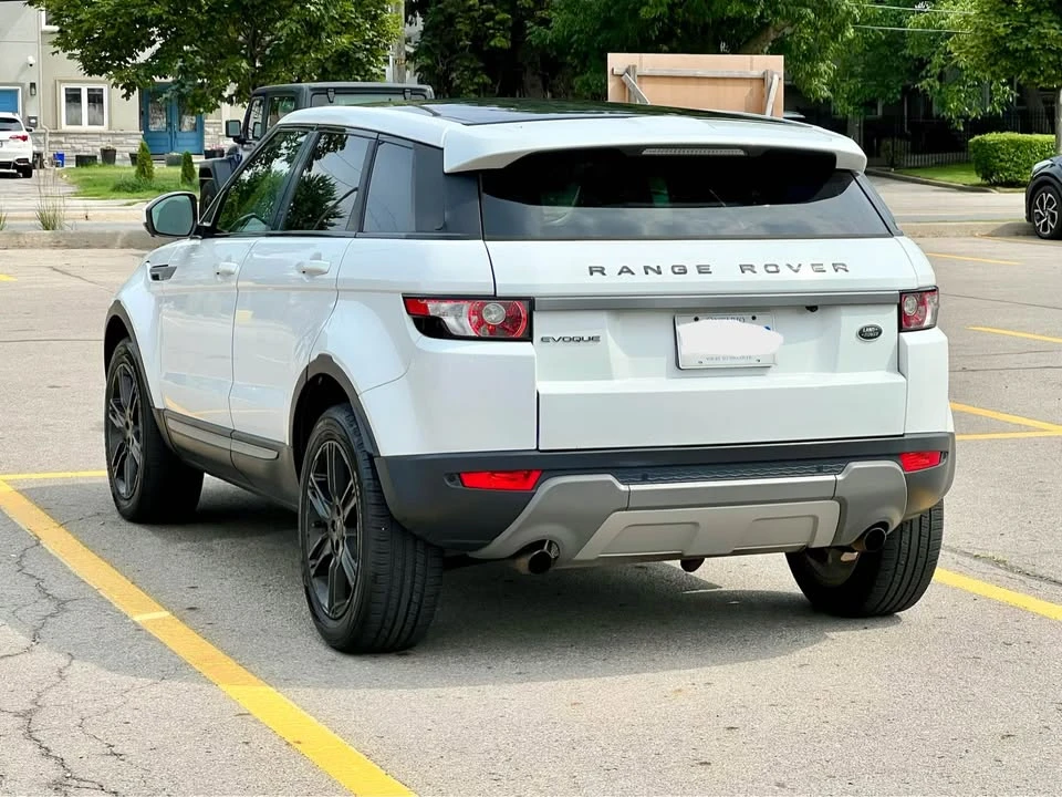 2015 Land Rover Range Rover Evoque 1st Gen - Image 2 of 18