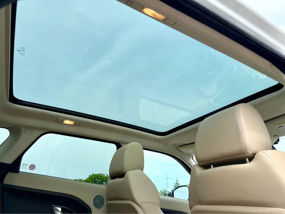 2015 Land Rover Range Rover Evoque 1st Gen - Image 10 of 18