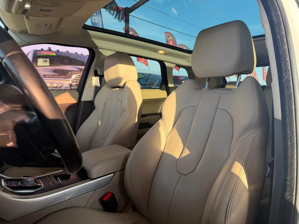 2015 Land Rover Range Rover Evoque 1st Gen - Image 7 of 10