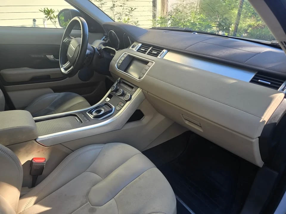 2015 Land Rover Range Rover Evoque 1st Gen - Image 5 of 11