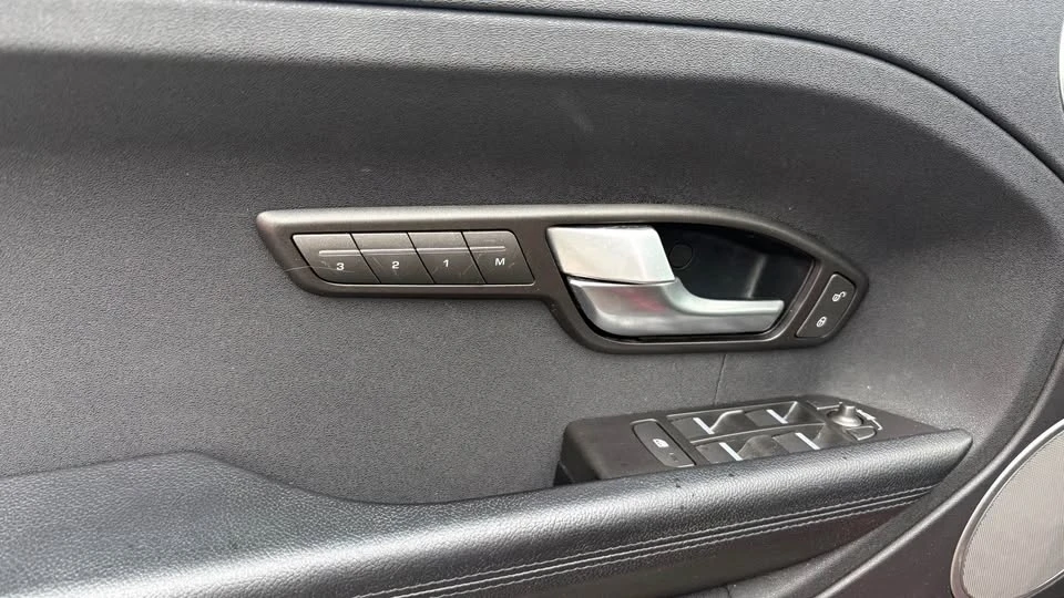 2015 Land Rover Range Rover Evoque 1st Gen - Image 17 of 18