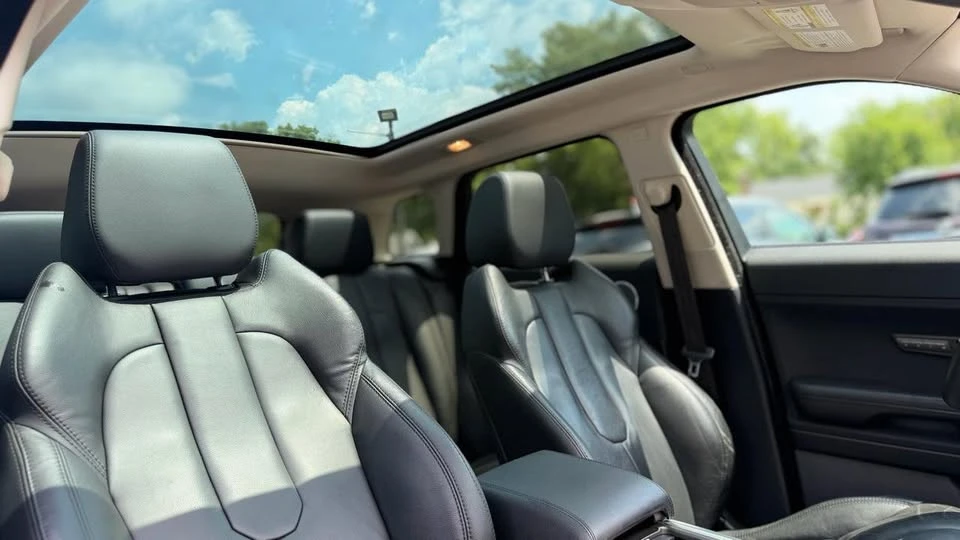 2015 Land Rover Range Rover Evoque 1st Gen - Image 16 of 20