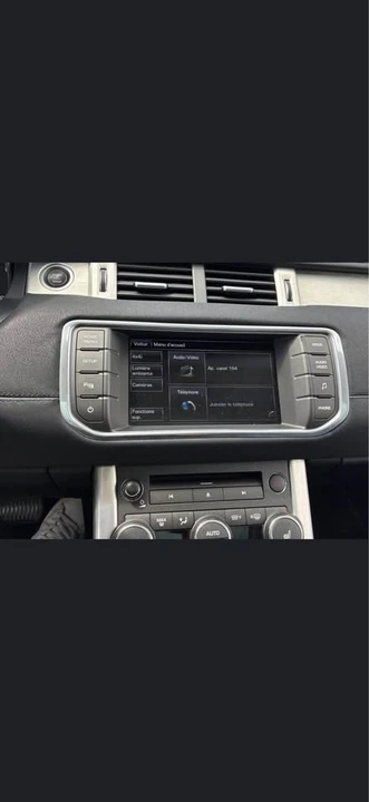2015 Land Rover Range Rover Evoque 1st Gen - Image 11 of 20
