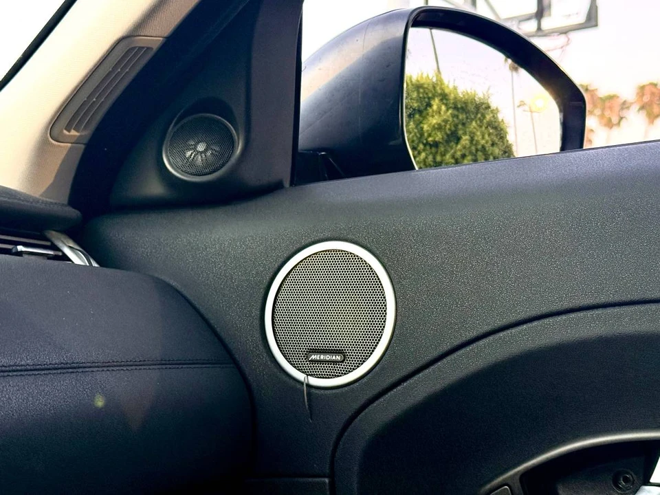 2015 Land Rover Range Rover Evoque 1st Gen - Image 16 of 18
