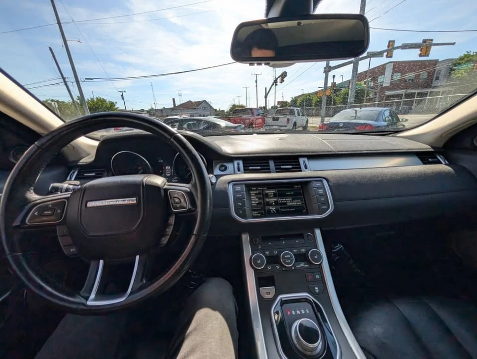 2015 Land Rover Range Rover Evoque 1st Gen - Image 14 of 15