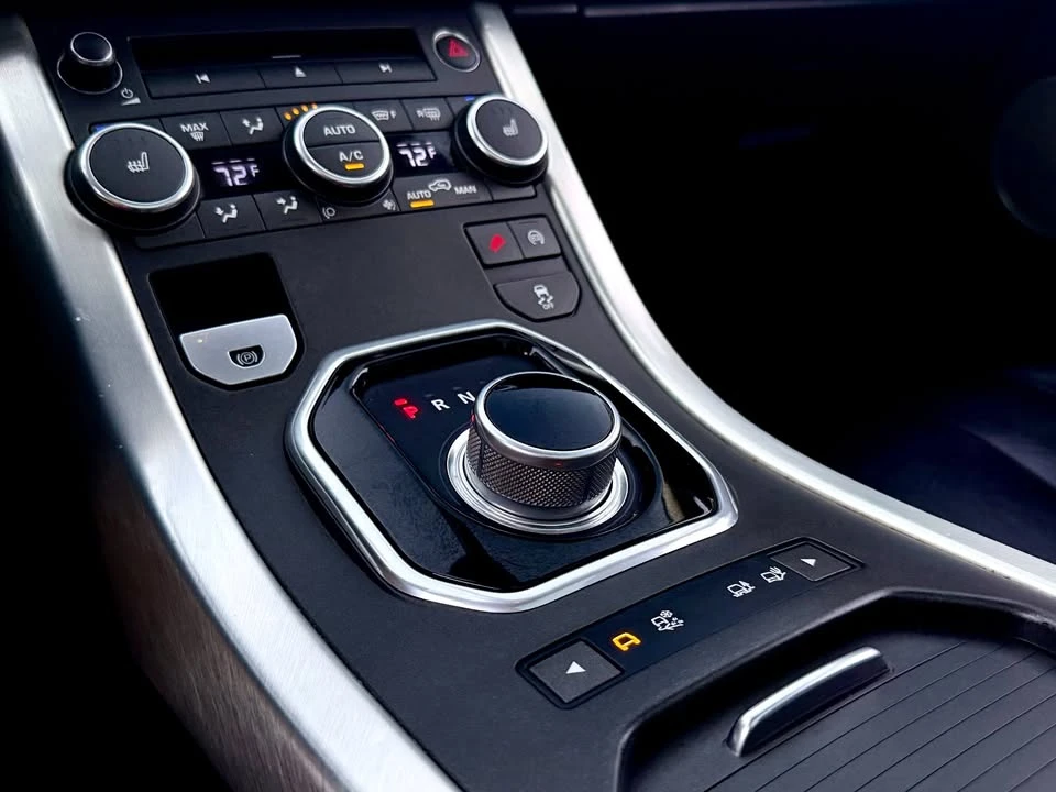 2015 Land Rover Range Rover Evoque 1st Gen - Image 17 of 19