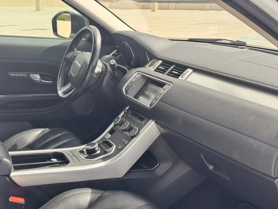 2015 Land Rover Range Rover Evoque 1st Gen - Image 11 of 19