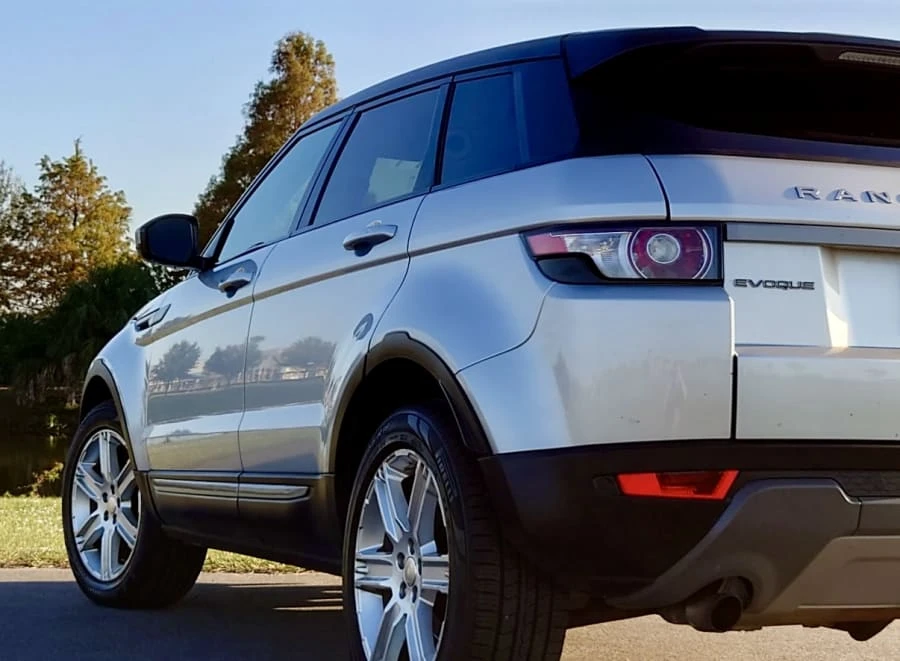 2015 Land Rover Range Rover L405 - Image 9 of 20