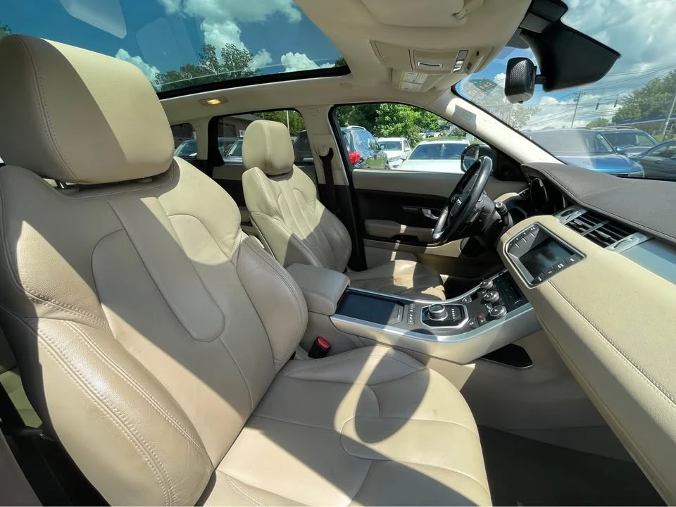 2015 Land Rover Range Rover Evoque 1st Gen - Image 12 of 16