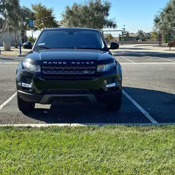 2015 Land Rover Range Rover Evoque Pure Plus Sport Utility 4D