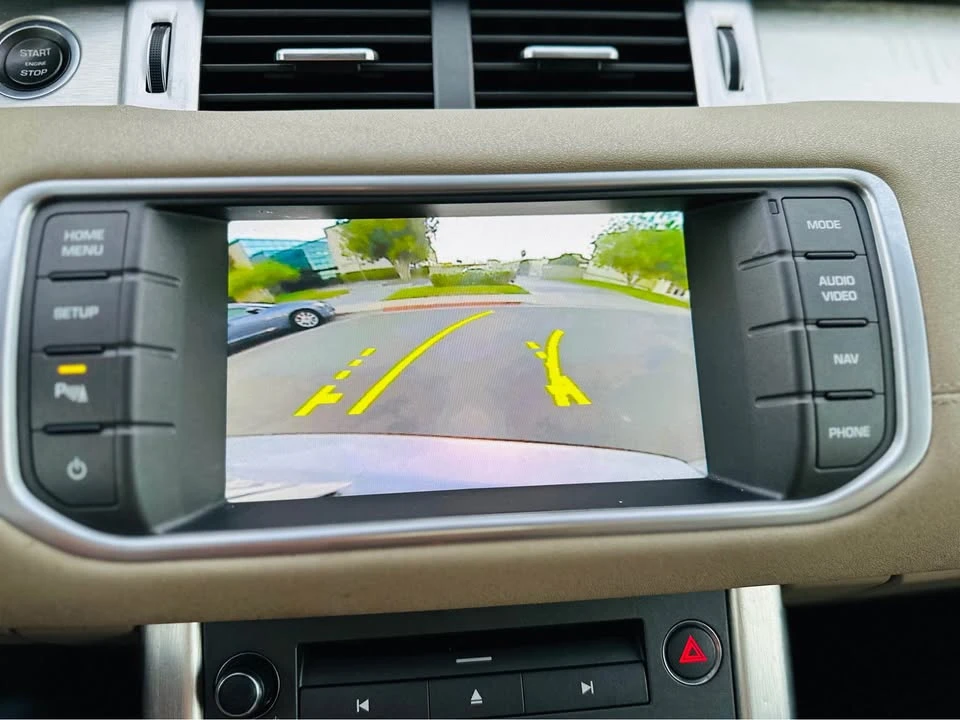 2015 Land Rover Range Rover Evoque 1st Gen - Image 11 of 15