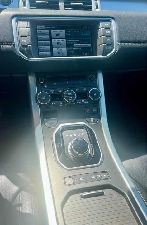 2015 Land Rover Range Rover Evoque 1st Gen - Image 4 of 12