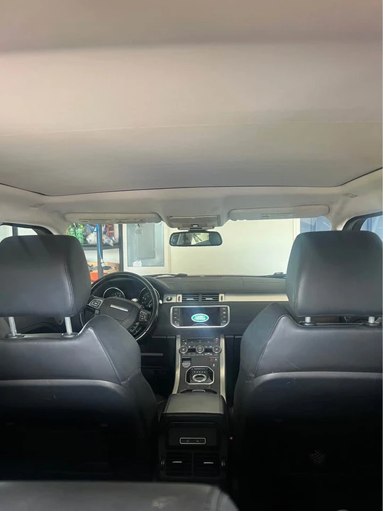 2015 Land Rover Range Rover Evoque 1st Gen - Image 5 of 11