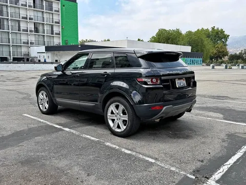 2015 Land Rover Range Rover Evoque Pure Plus Sport Utility 4D