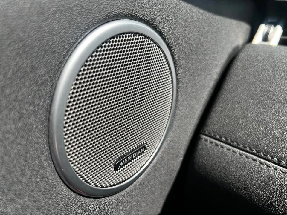 2015 Land Rover Range Rover Evoque 1st Gen - Image 17 of 18