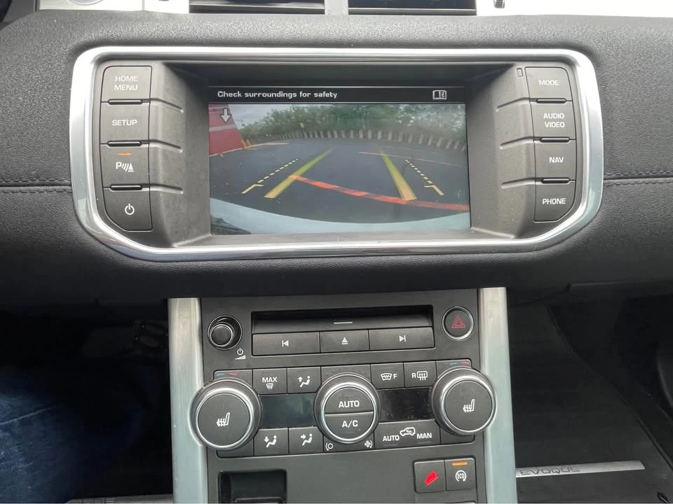 2015 Land Rover Range Rover Evoque 1st Gen - Image 14 of 17