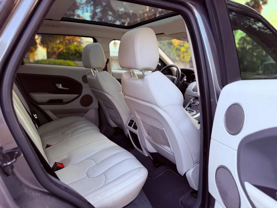 2015 Land Rover Range Rover Evoque 1st Gen - Image 18 of 20