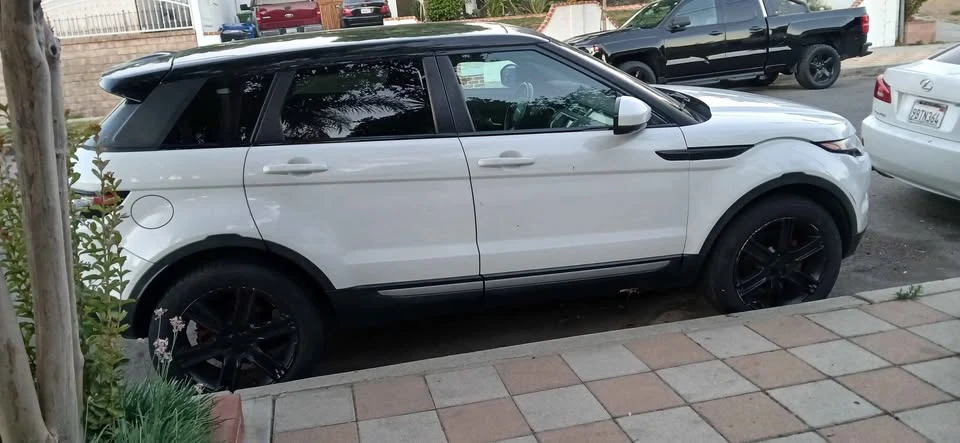 2015 Land Rover Range Rover Evoque 1st Gen - Image 10 of 18