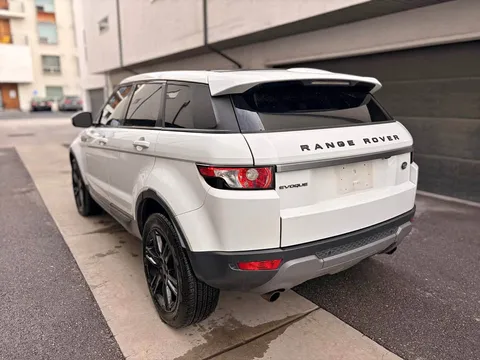 2015 Land Rover Range Rover Evoque Pure Premium Sport Utility 2D