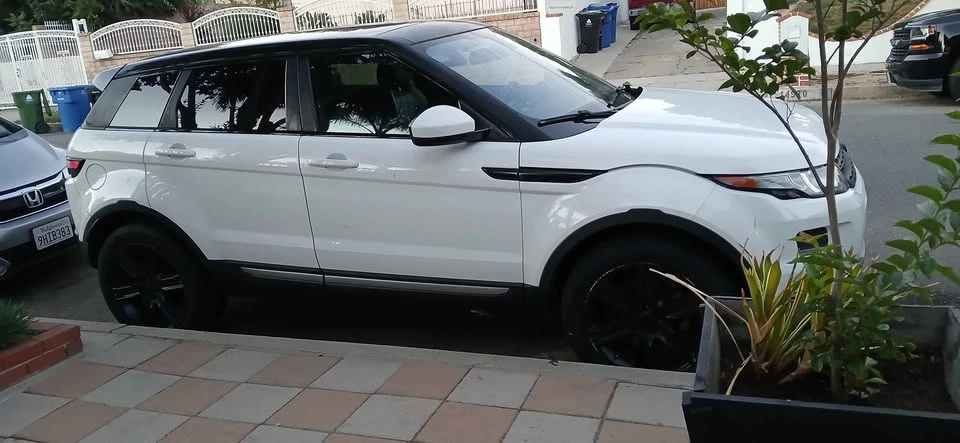 2015 Land Rover Range Rover Evoque 1st Gen - Image 2 of 18