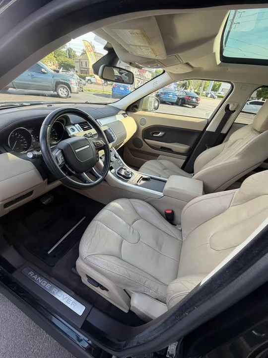 2015 Land Rover Range Rover Evoque 1st Gen - Image 9 of 17