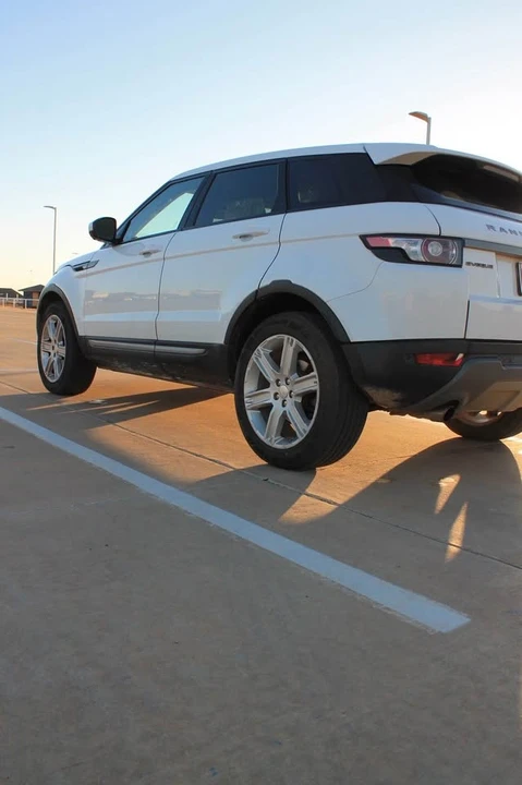 2015 Land Rover Range Rover Evoque 1st Gen - Image 5 of 9