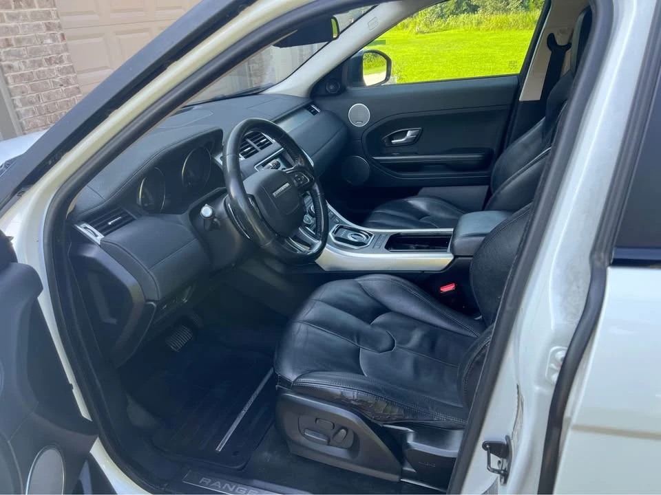 2015 Land Rover Range Rover Evoque 1st Gen - Image 9 of 13