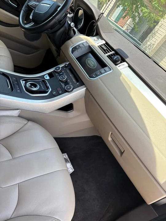 2015 Land Rover Range Rover Evoque 1st Gen - Image 7 of 15