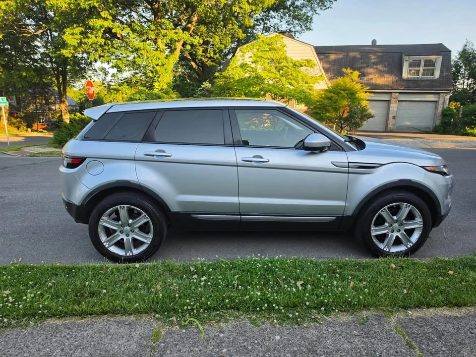 2015 Land Rover Range Rover Evoque 1st Gen - Image 5 of 11