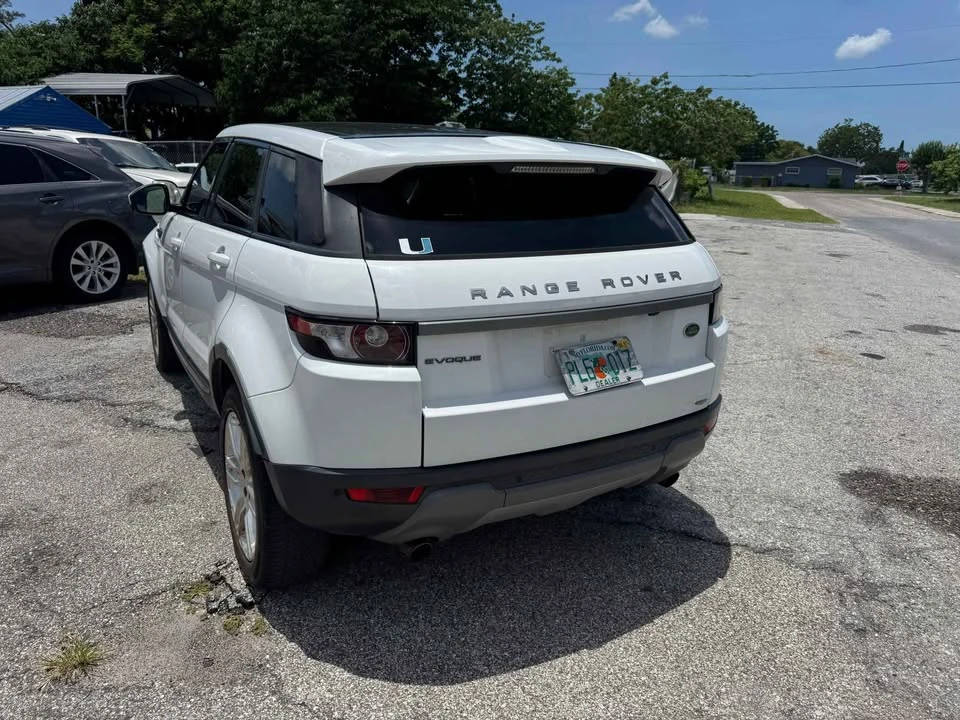 2015 Land Rover Range Rover Evoque 1st Gen - Image 4 of 18