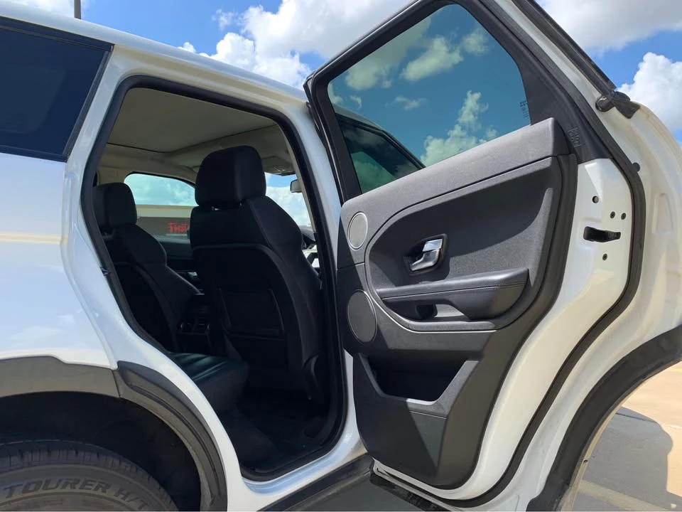 2015 Land Rover Range Rover Evoque 1st Gen - Image 11 of 19