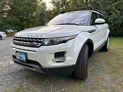 2015 Land Rover Range Rover Evoque Pure Premium Sport Utility 4D