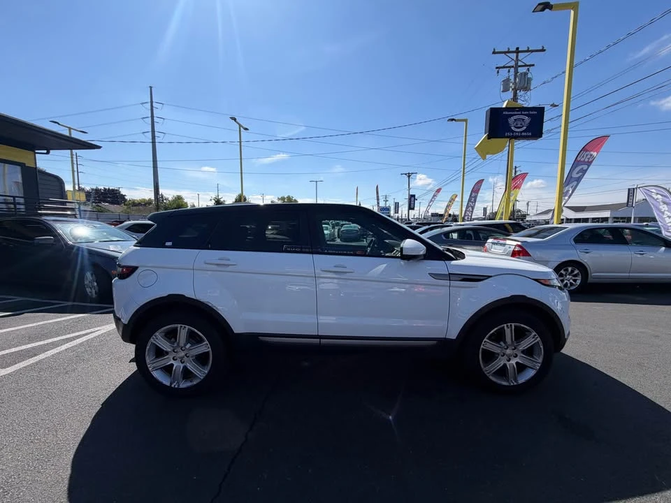 2015 Land Rover Range Rover Evoque 1st Gen - Image 4 of 18