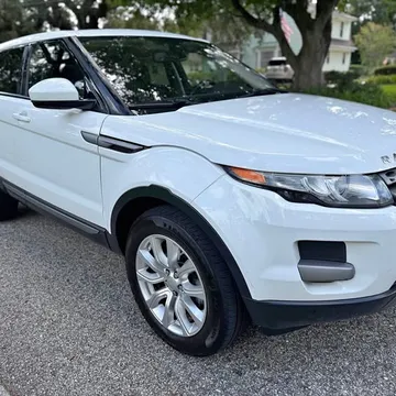 2015 Land Rover Range Rover Evoque Pure Sport Utility 4D