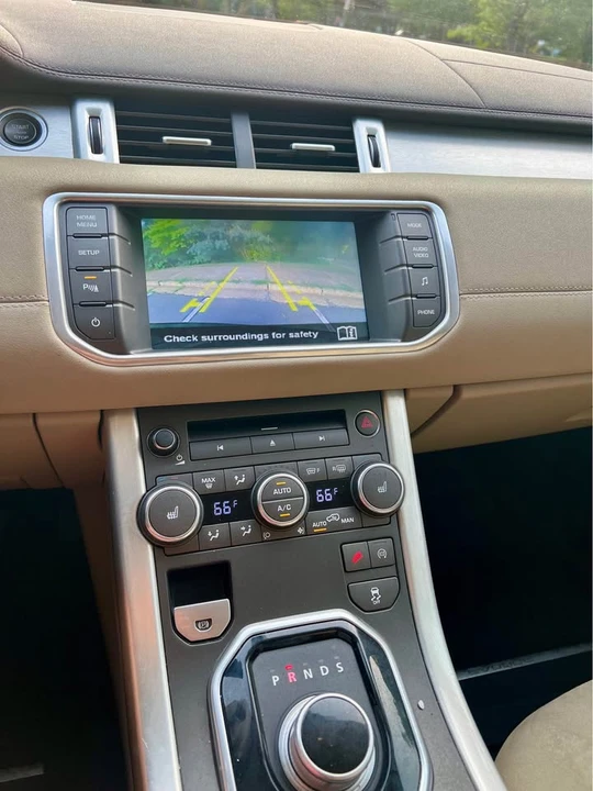 2015 Land Rover Range Rover Evoque 1st Gen - Image 17 of 20