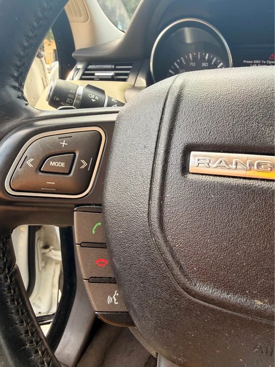 2015 Land Rover Range Rover Evoque 1st Gen - Image 14 of 19