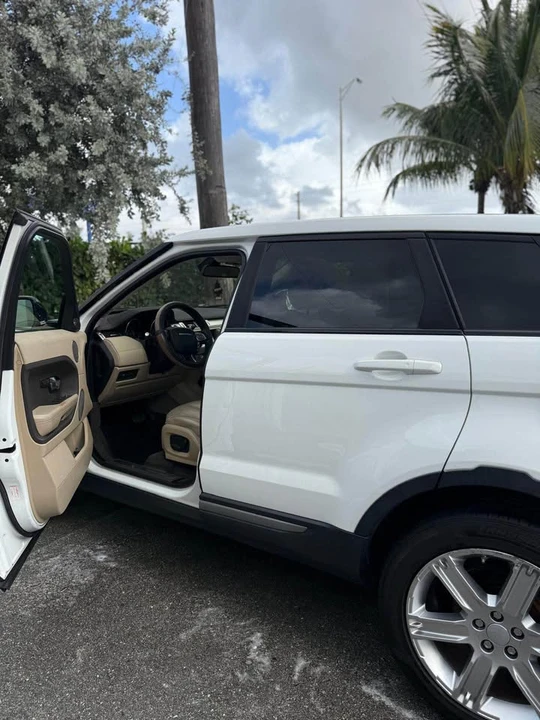 2015 Land Rover Range Rover Evoque 1st Gen - Image 3 of 7