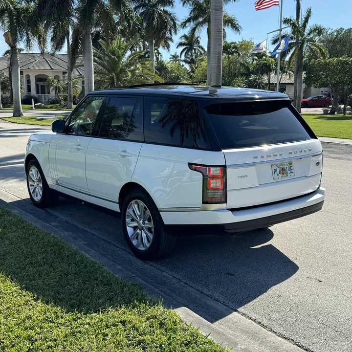 2015 Land Rover Range Rover L405 - Image 8 of 12