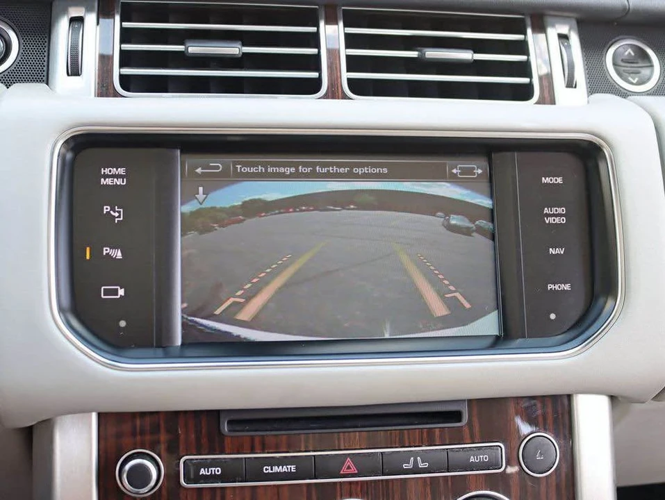 2015 Land Rover Range Rover L405 - Image 12 of 20
