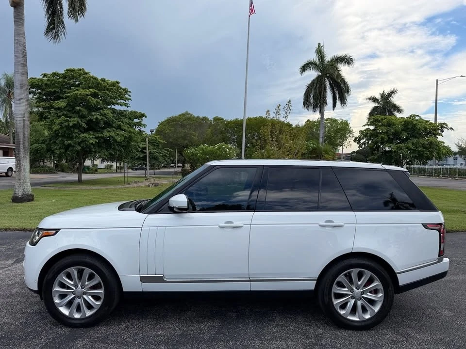 2015 Land Rover Range Rover L405 - Image 2 of 20